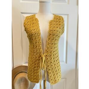 Vintage Boho Textured Crochet Sleeveless Vest Gold/Mustard Color Size Large